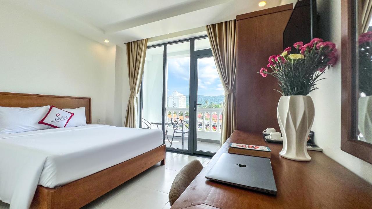 Homestead Seaview Phu Quoc Hotel Exterior photo